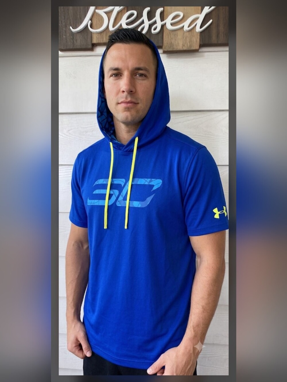 Under Armour Men's Blue Short-Sleeve Hooded Performance Tee